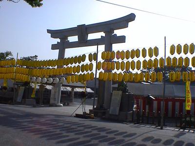 境内はそんなに大きくありません